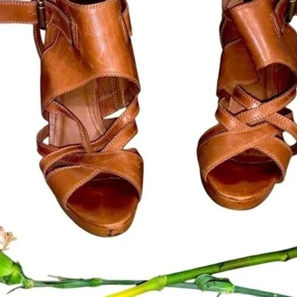 Vintage Arezzo Leather Strappy Heels‎ Sandals Open Toe Buckle Up Brown - Picture 3 of 4
